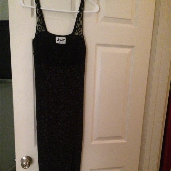 Long black evening dress - Picture 1 of 4